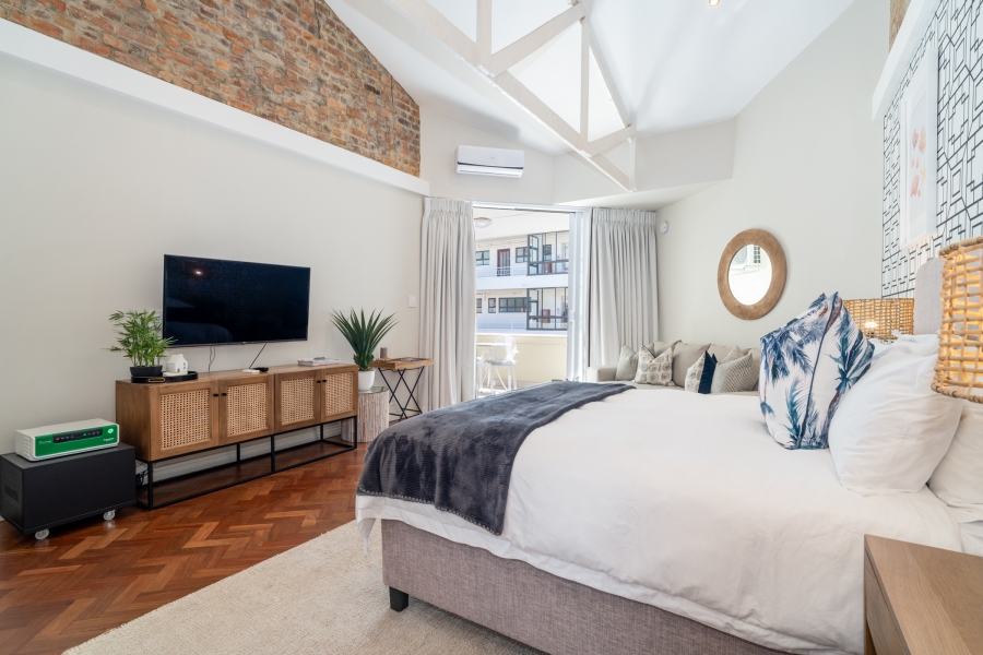 0 Bedroom Property for Sale in Sea Point Western Cape